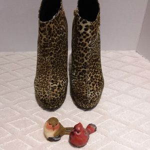 Taxi leopard platform booties- NWOT